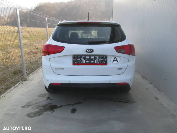 Dezmembrez Kia Ceed 2013 - 2