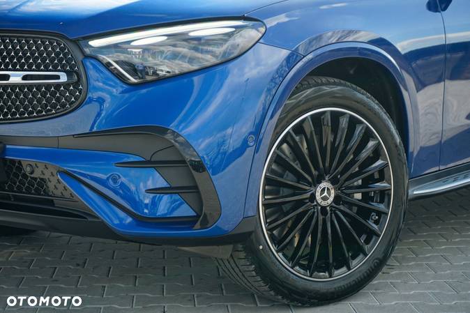 Mercedes-Benz GLC 220 d 4-Matic AMG Line - 11