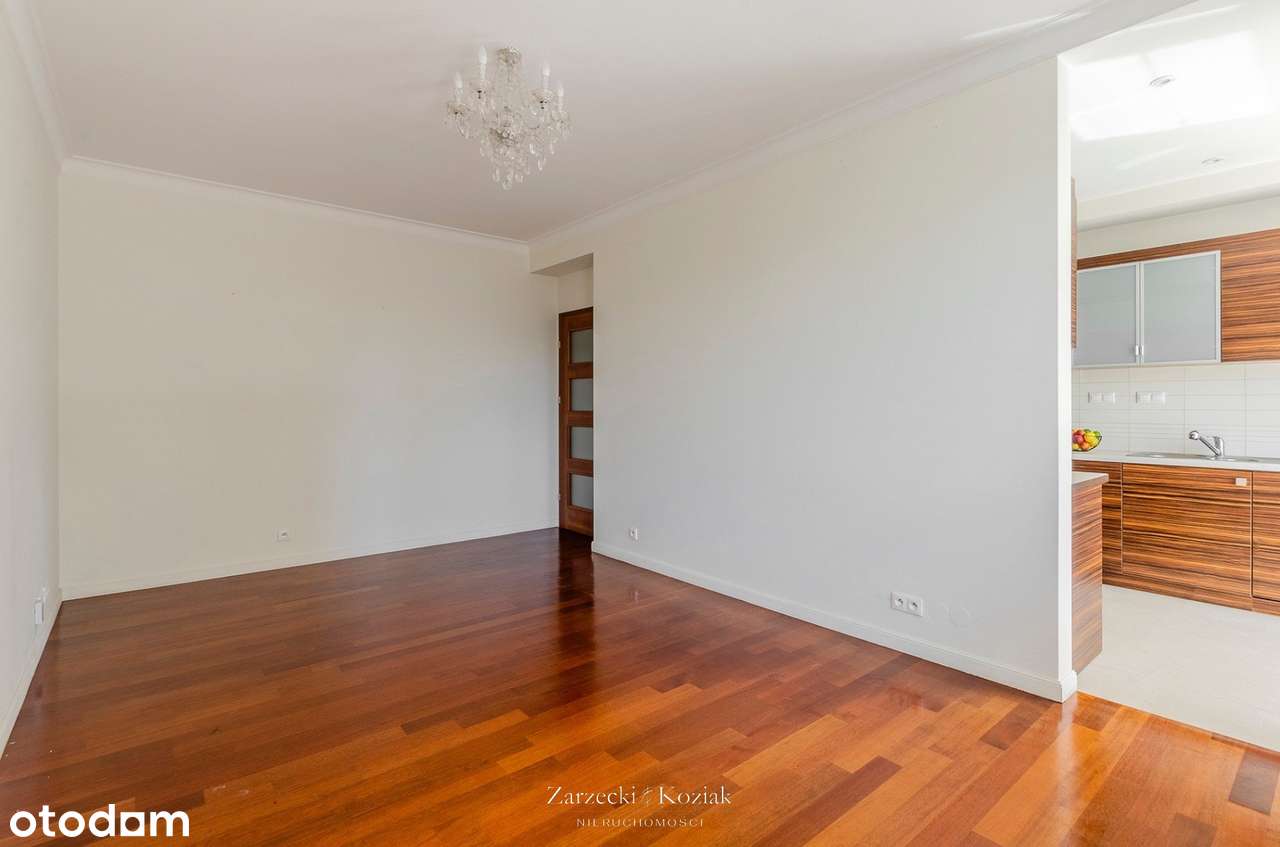 Komfort, przestrzeń i zachodnie słońce – gotowe do zamieszkania Sadyba-16