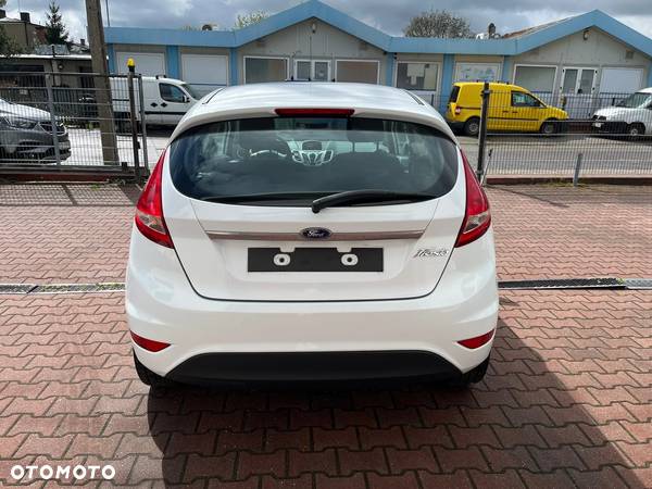 Ford Fiesta 1.25 Titanium - 5