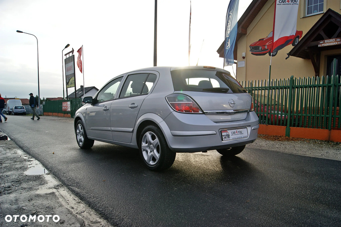 Opel Astra 1.6 Innovation - 7