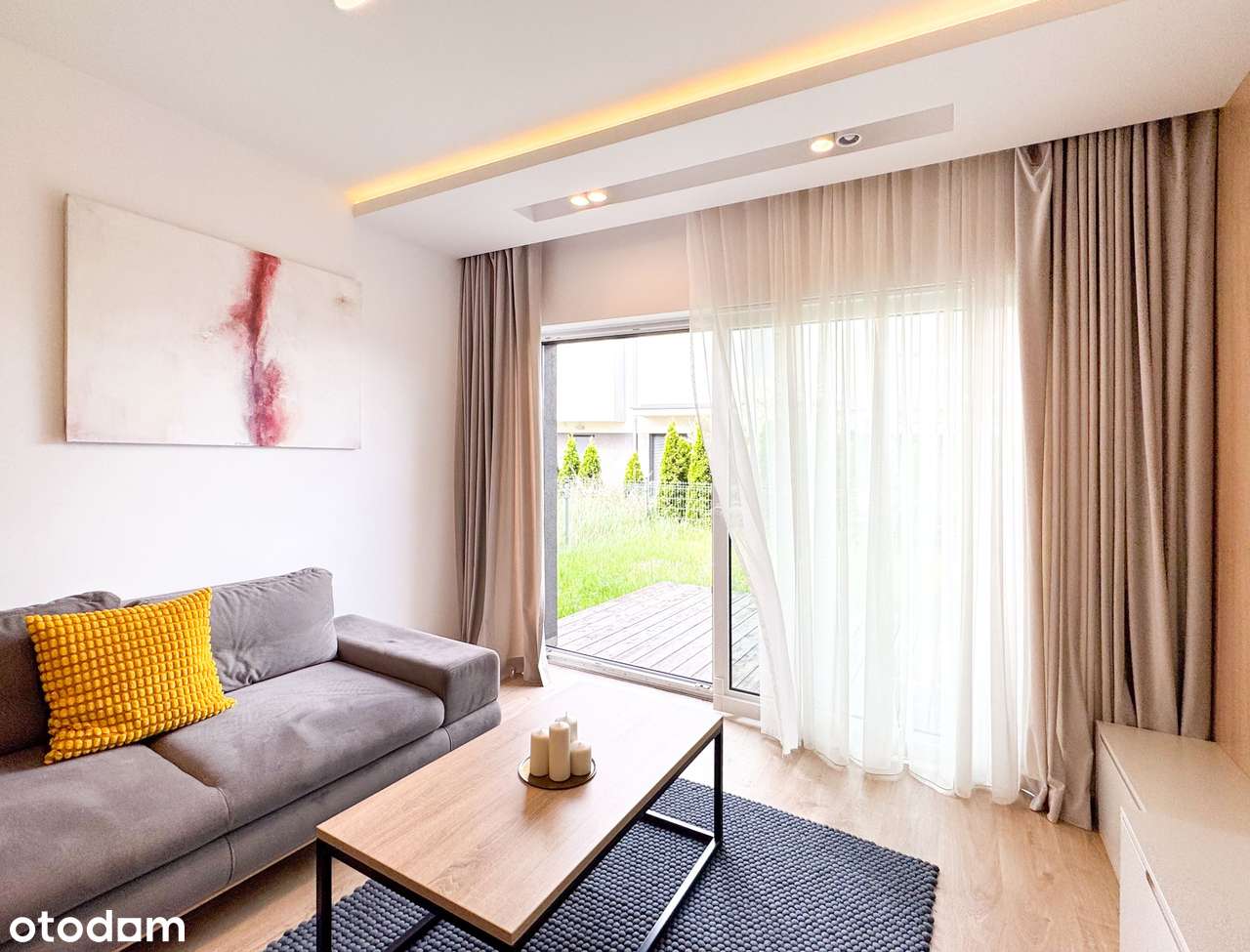 Gotowy do zamieszkania! Nowoczesny dom  z ogrodem i podwójnym garażem! - Pełny obrazek: 4/17