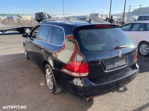 Volkswagen Golf Plus 1.6 TDI DPF Style - 4