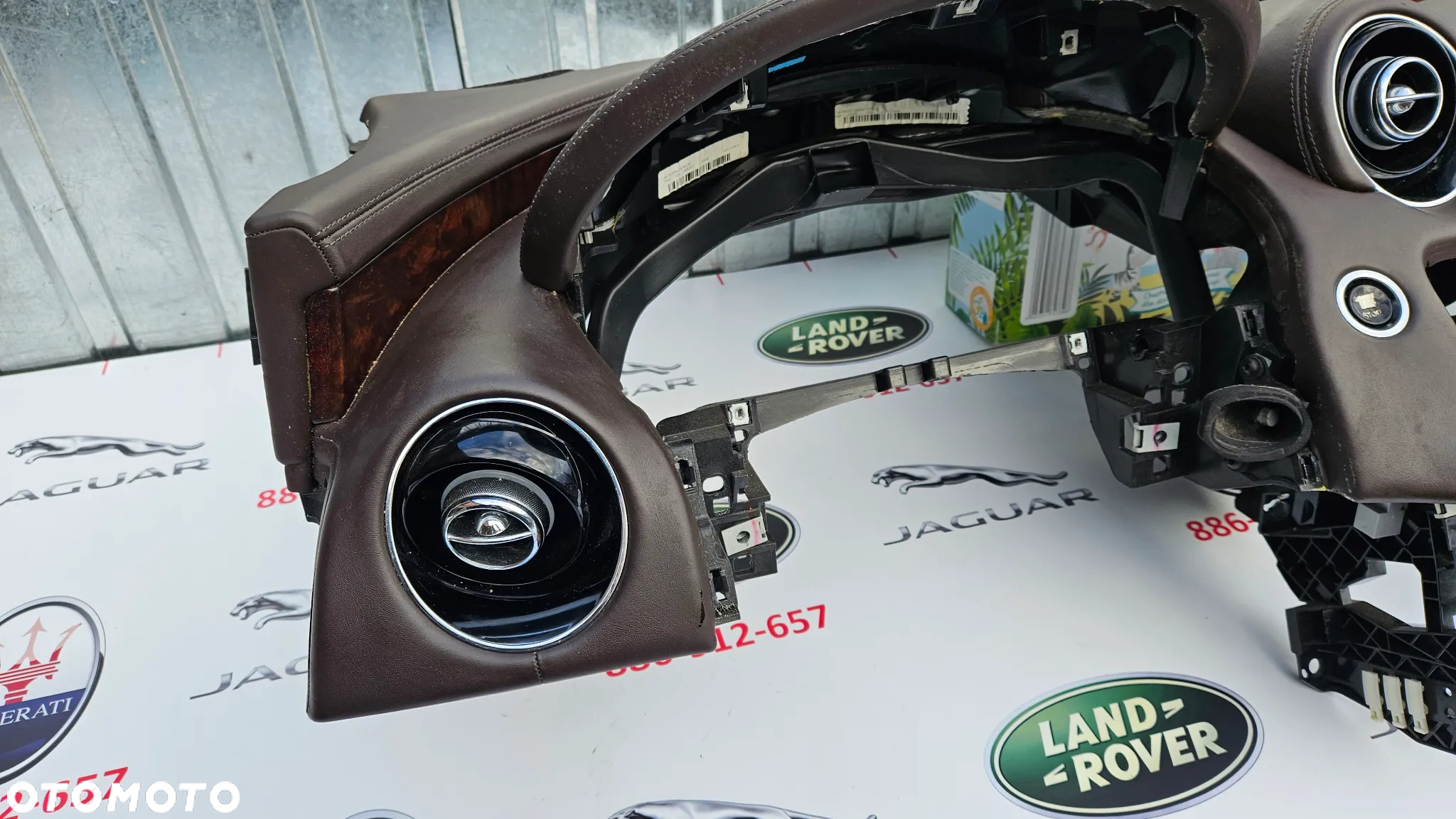 Jaguar XJ 351 2010-2015  Deska Kokpit Konsola z poduszkami oraz sensorem Airbag Poduszki Napinacze - 14