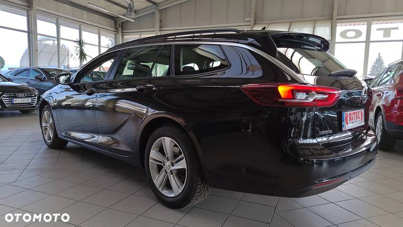 Opel Insignia - 15