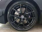 BMW Seria 8 - 11