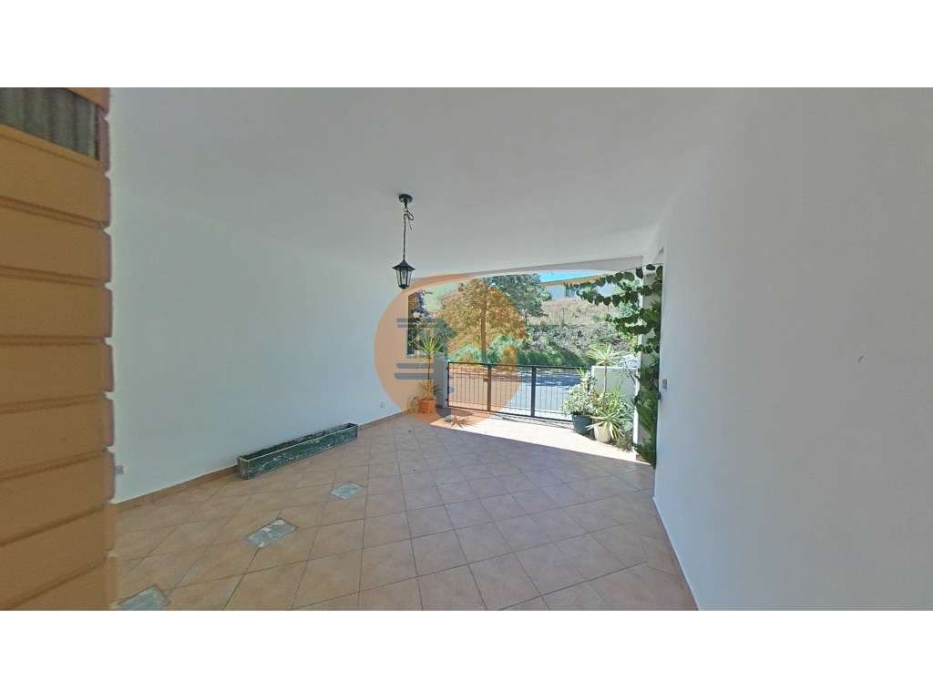 Fantástica Moradia com Piscina para venda-33