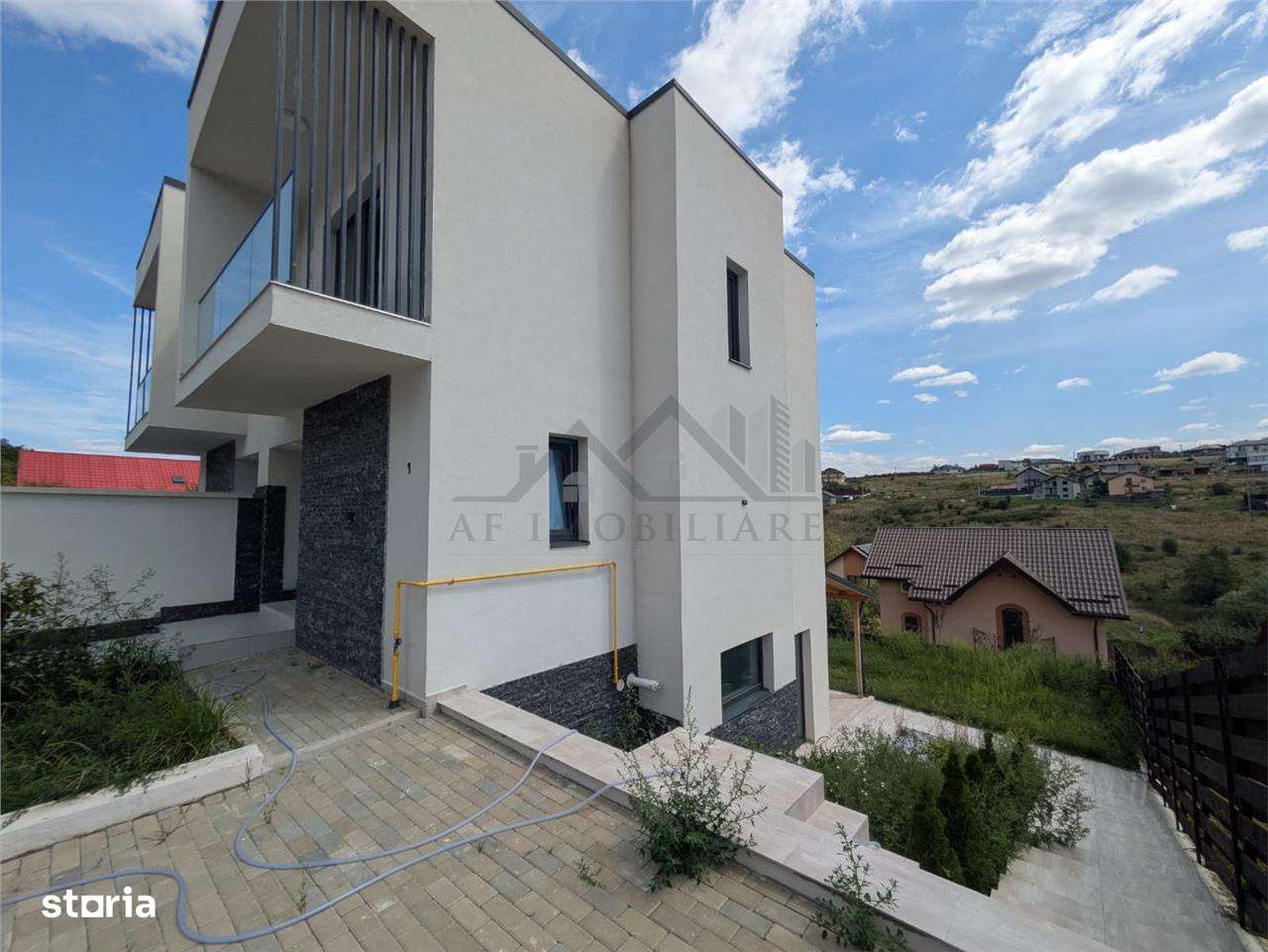 Vila premium Hlincea - Imagine principală: 2/5