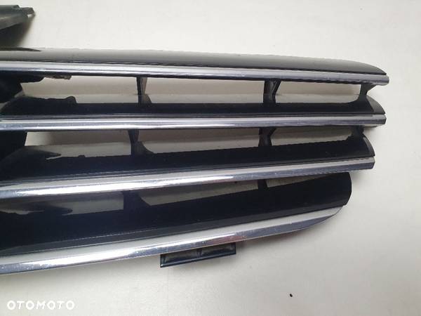 MERCEDES CLK W209 GRILL ATRAPA A2098880052 GRILL ATRAPA - 5