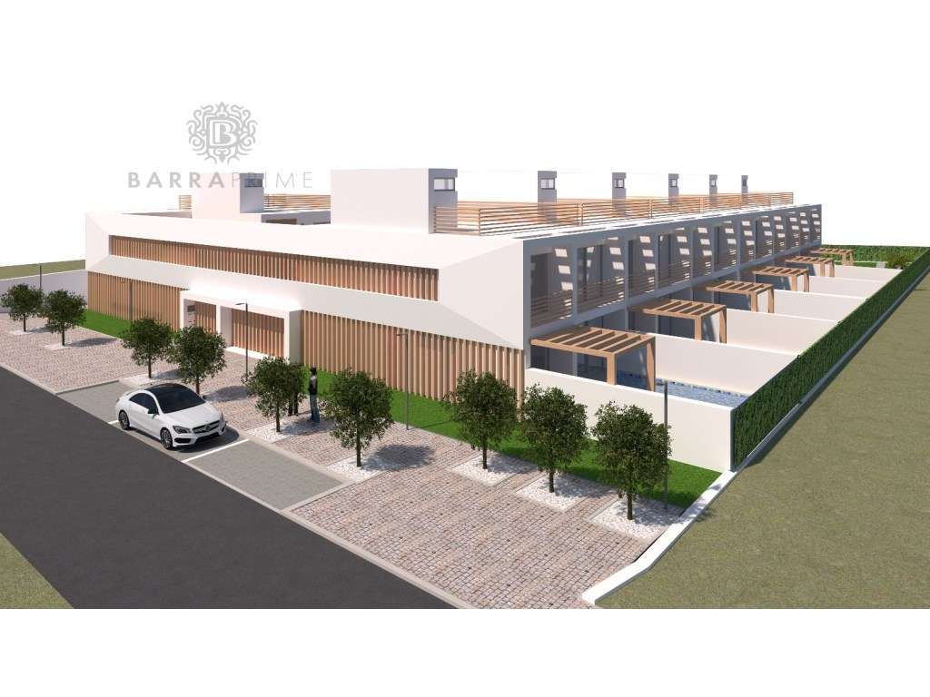 Terreno com projeto aprovado para construção de 10 moradias com pis... - Grande imagem: 3/17