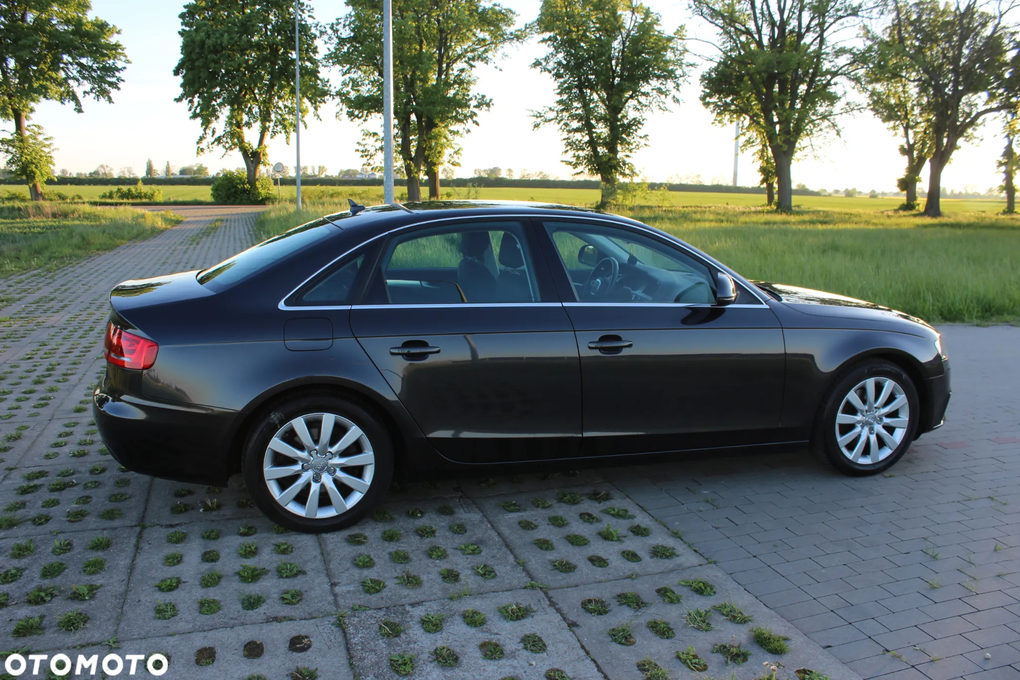 Audi A4 1.8 TFSI Attraction - 13