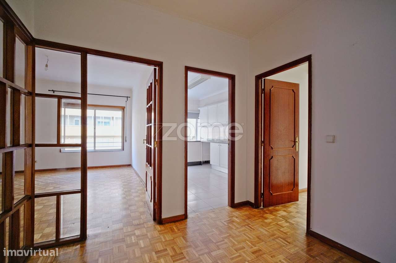 Apartamento T3, para arrendamento, em Maximinos, Braga - Grande imagem: 2/39