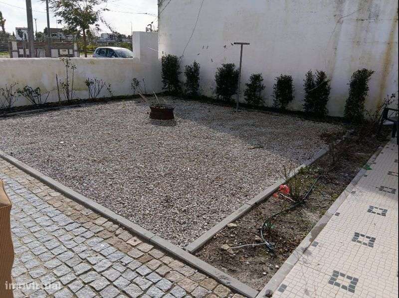 Arrenda-se Casa mobiliada - Grande imagem: 4/12