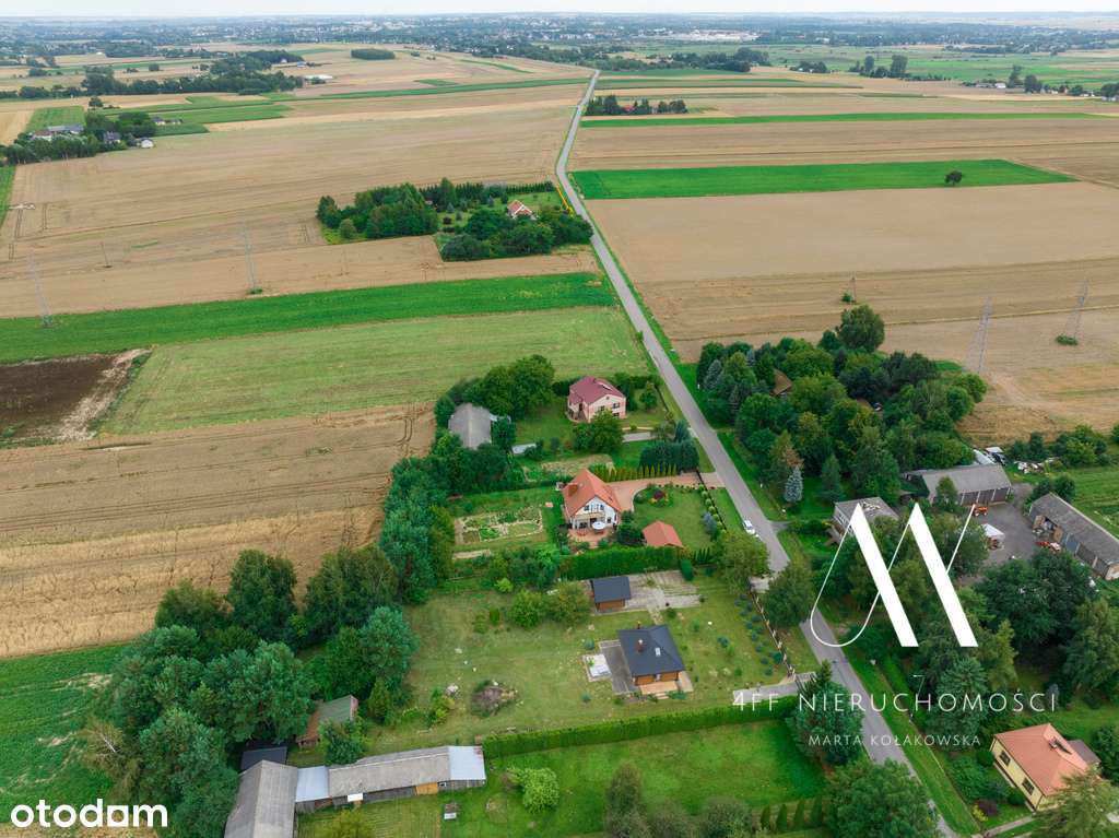 Wyjątkowy dom z klimatem – 0,35 ha prywatnego raju-7