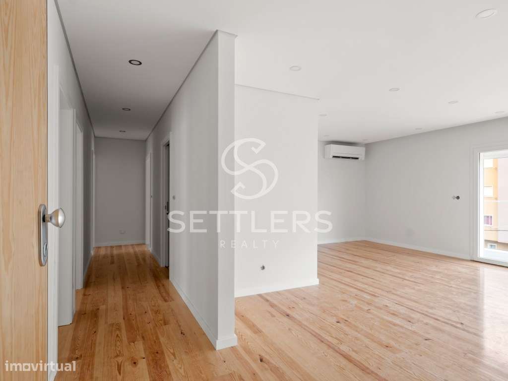 Apartamento T3+2 - S. João do Estoril - Grande imagem: 5/18