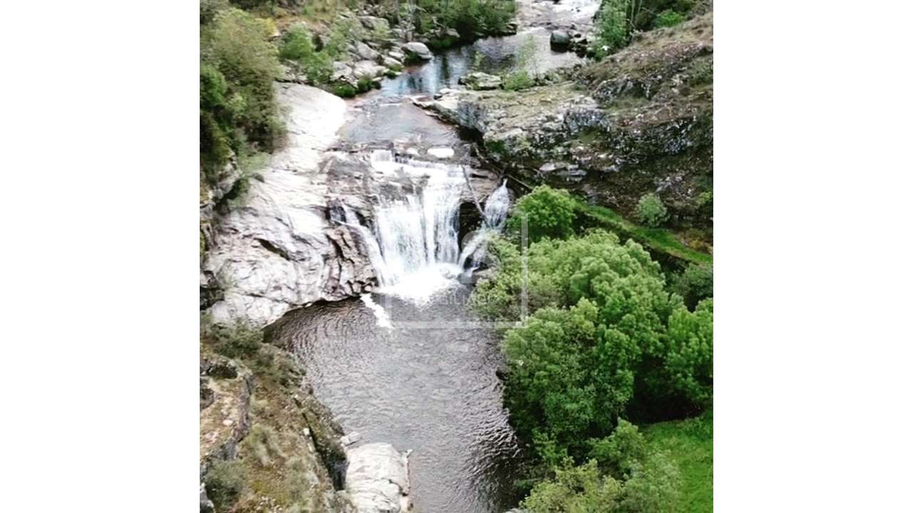 Quinta  Venda em Várzea de Abrunhais,Lamego-16