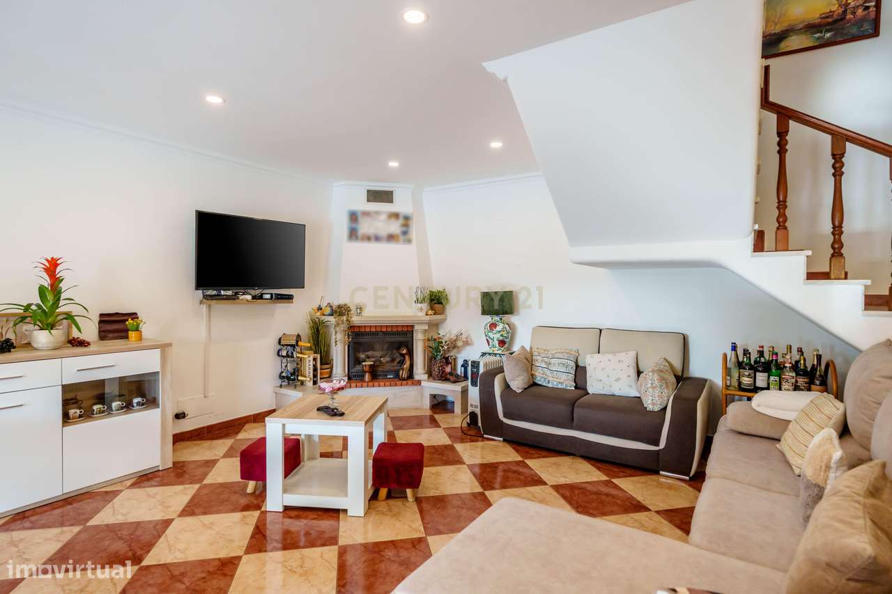 Moradia Remodelada V2 + T1 Completo e Independente Albufeira – Caliços - Grande imagem: 5/27