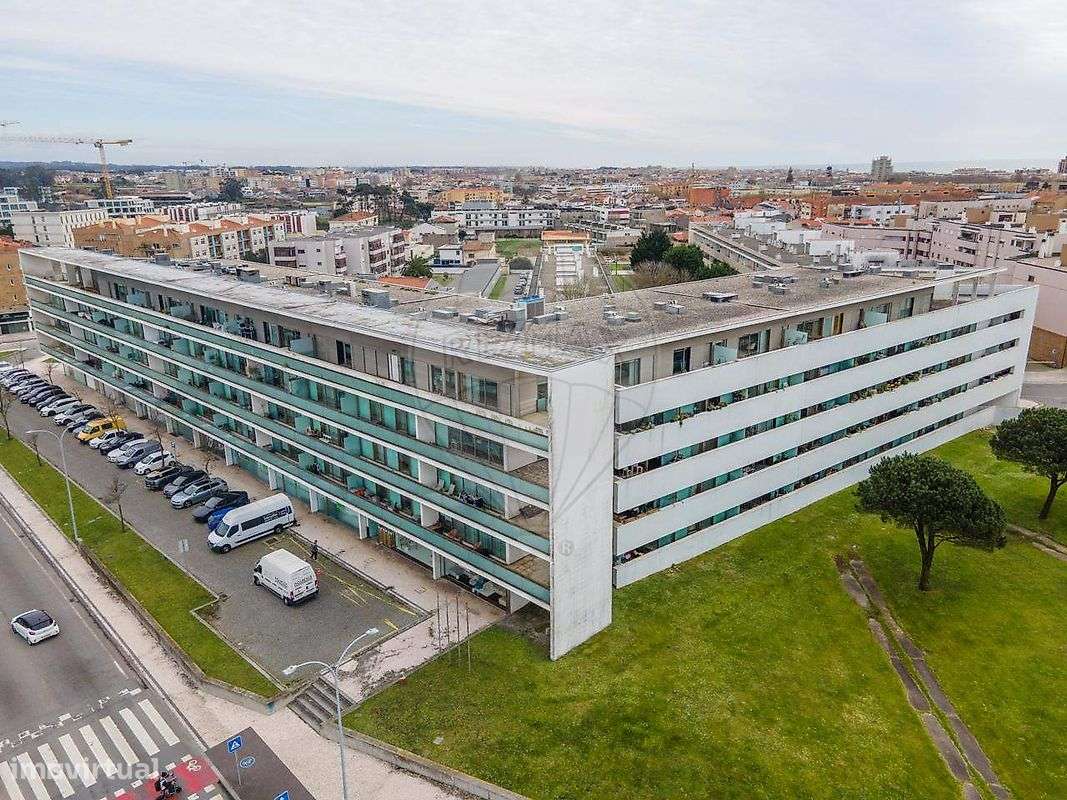 Loja  para arrendamento - Grande imagem: 3/16