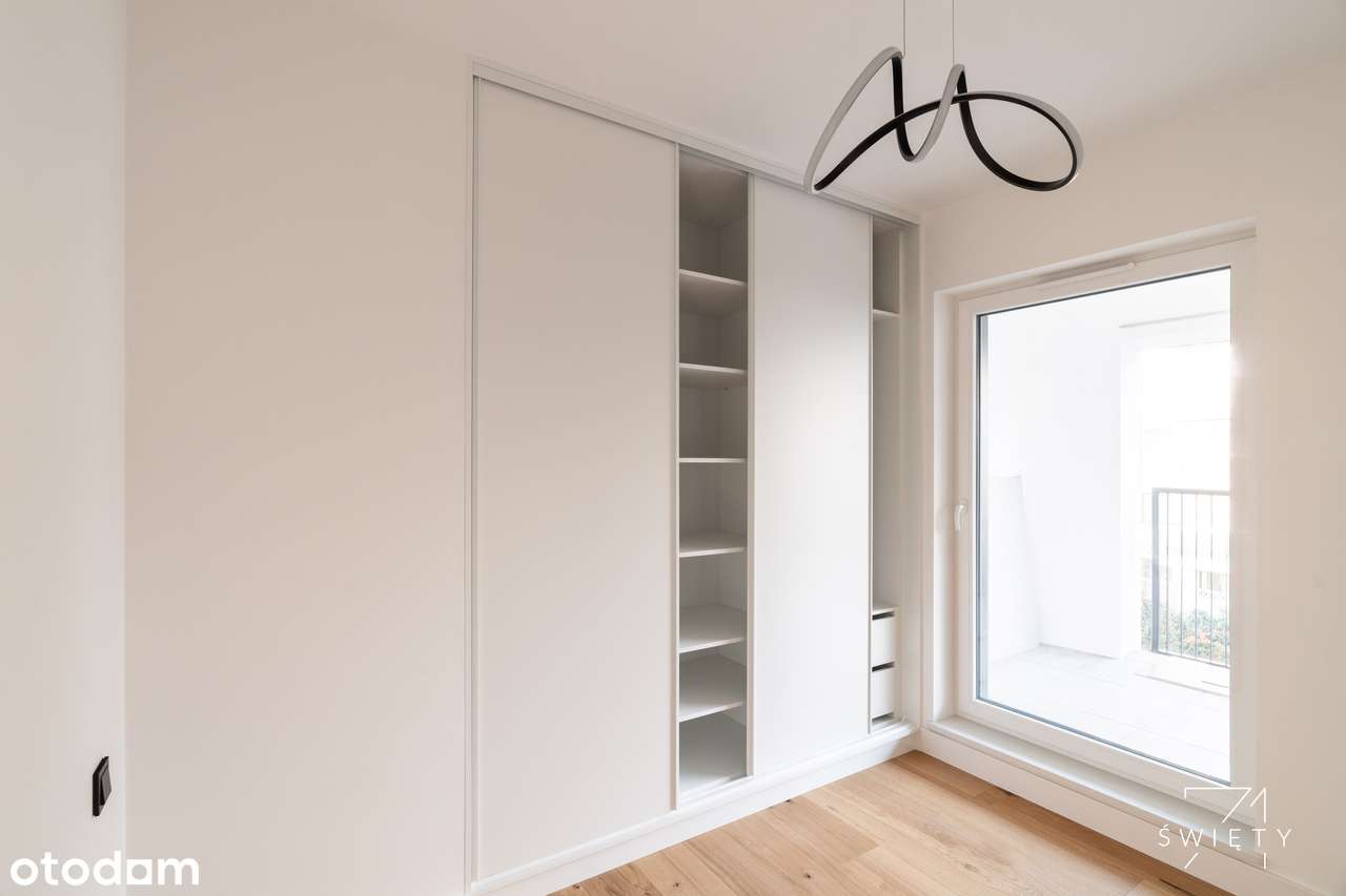 Nowe, 2 pokoje, loggia, doskonała lokalizacja-12