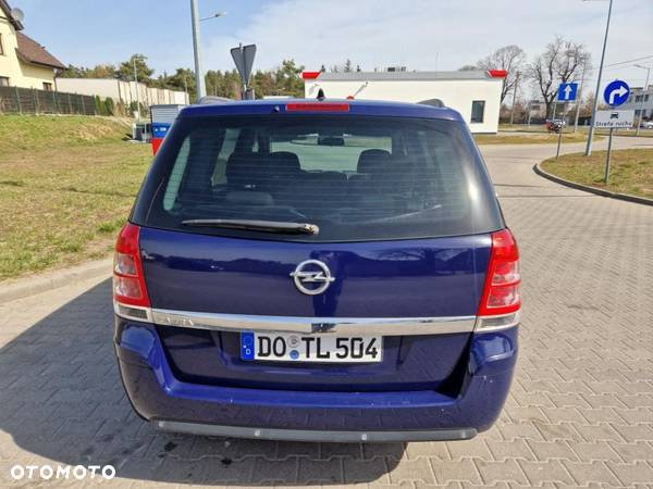 Opel Zafira 1.8 - 7