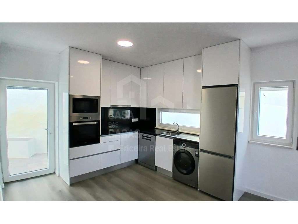 Arrenda Moradia T2 - Ericeira, A Casa das Casas - Grande imagem: 2/12