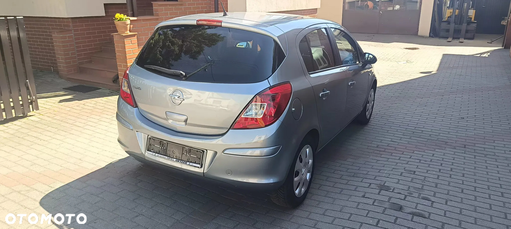 Opel Corsa 1.2 16V 111 - 7