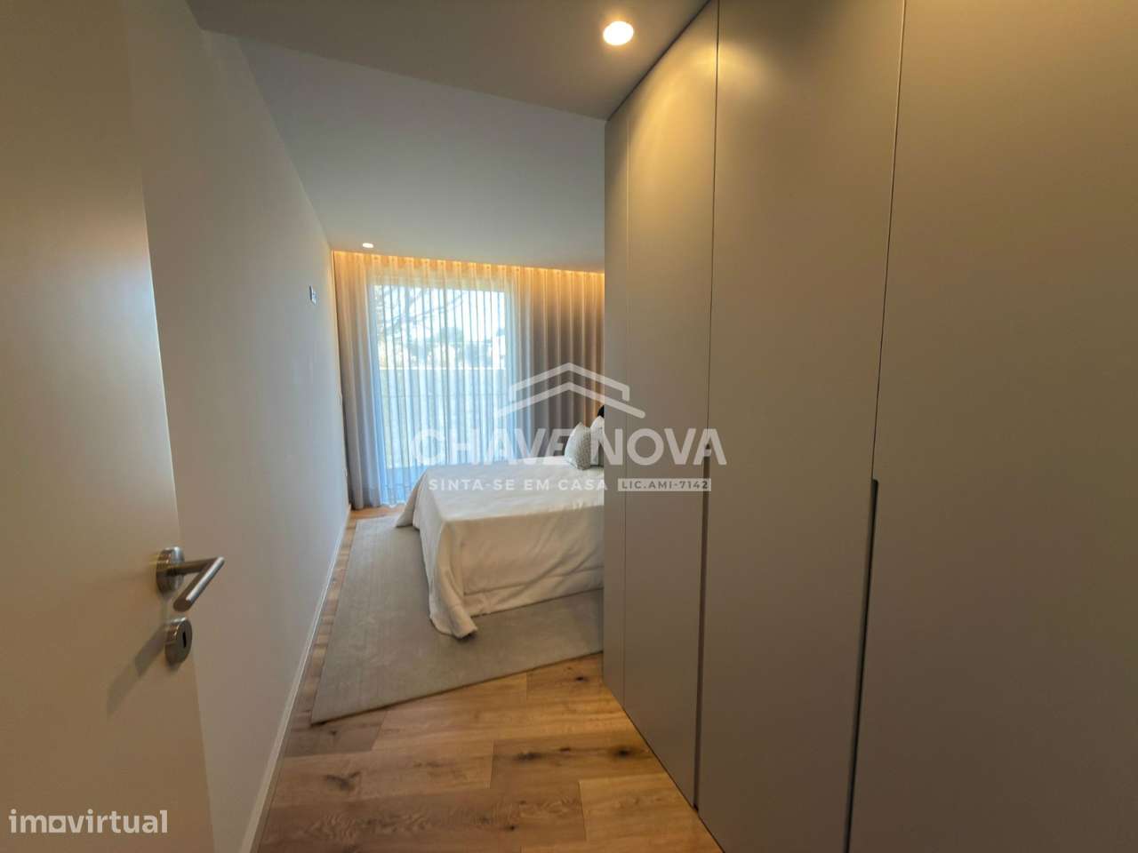 Apartamento T3 São Félix da Marinha Vista Mar Garagem Box 2 Carros-19