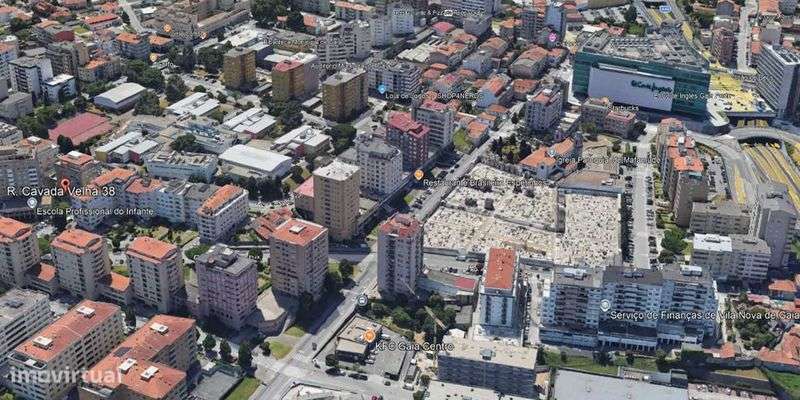 Garagem Fechada - Centro de Gaia - Liceu - Grande imagem: 3/3