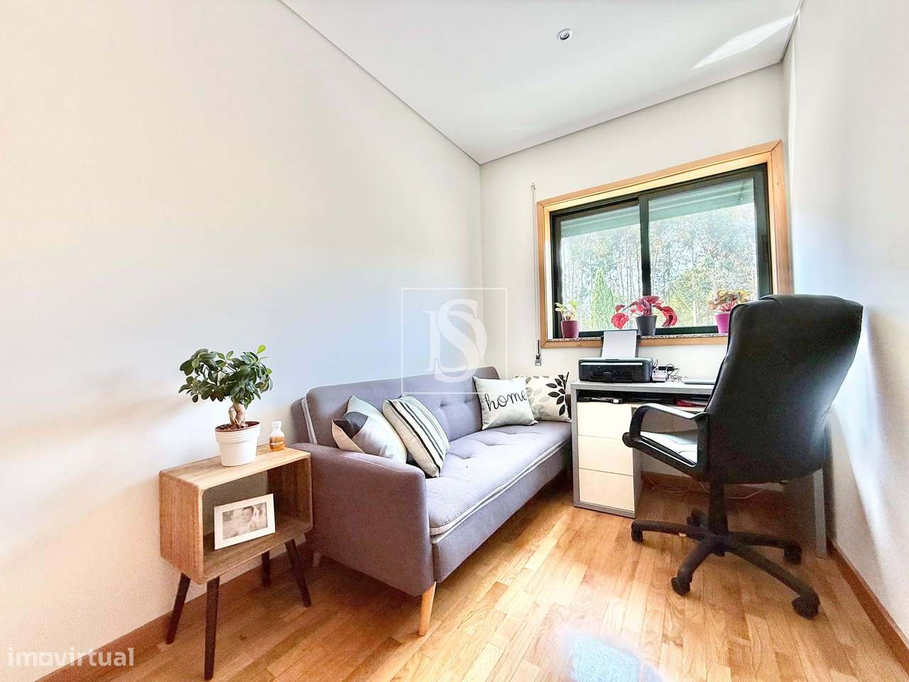 Moradia T3 + Espaço Comercial-22