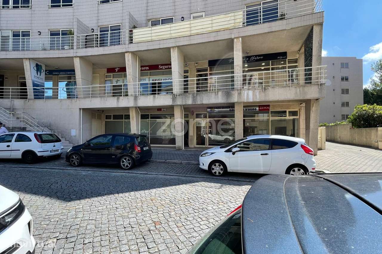 Loja com 190 m2, em Valadares, Vila Nova de Gaia. - Grande imagem: 5/44