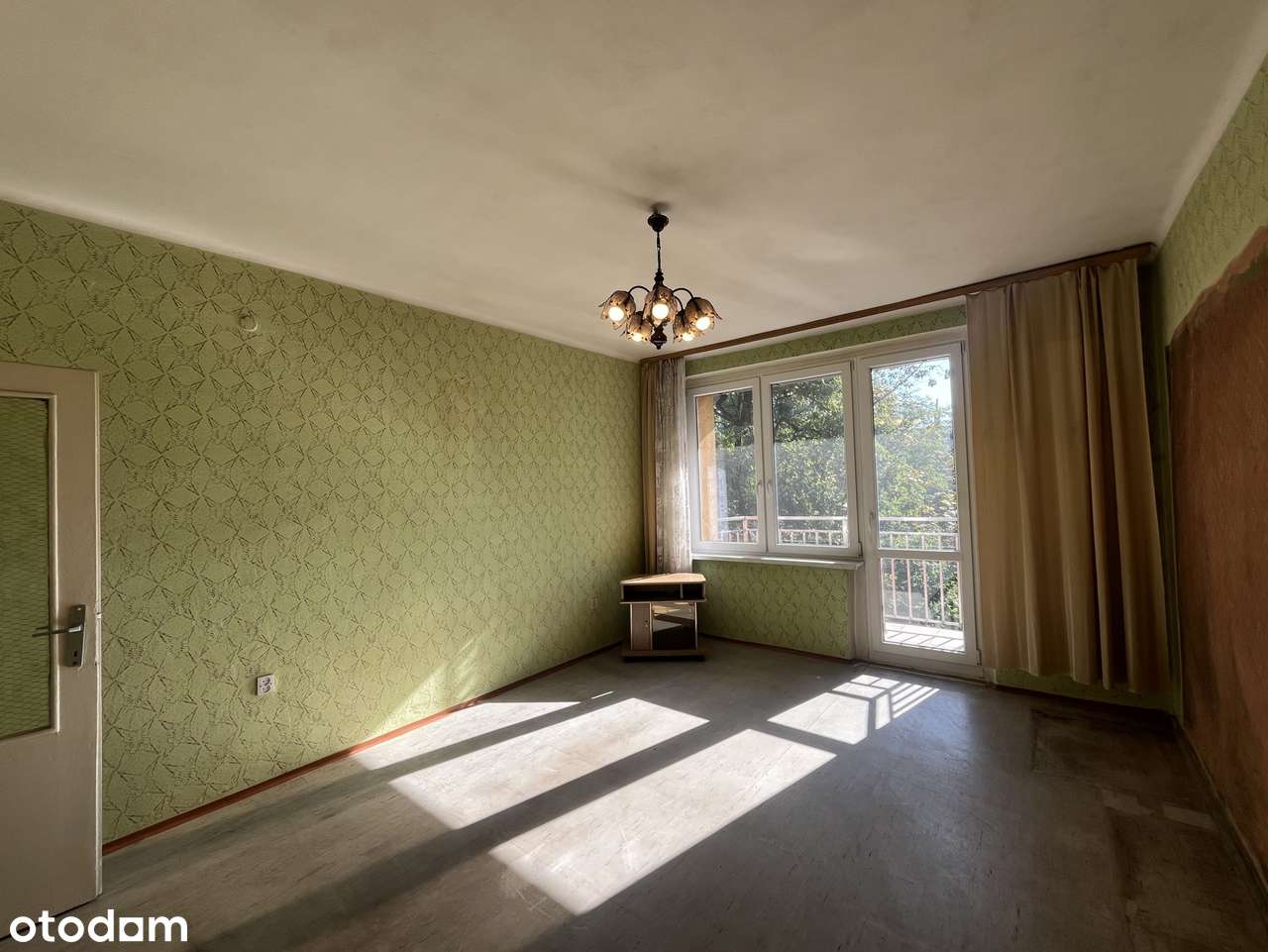 2 pokoje / Nowy Bytom / Balkon / Do remontu - Pełny obrazek: 4/19