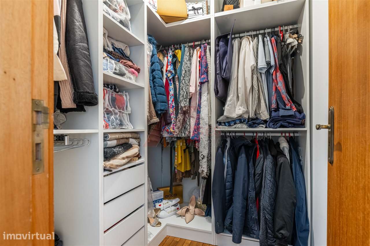 Moradia com Terreno e Espaços Amplos – 5 min de Fafe!-12