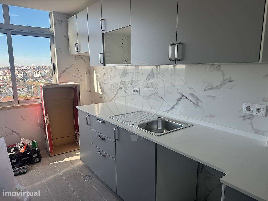 Apartamento T2 para arrendamento - Grande imagem: 2/19