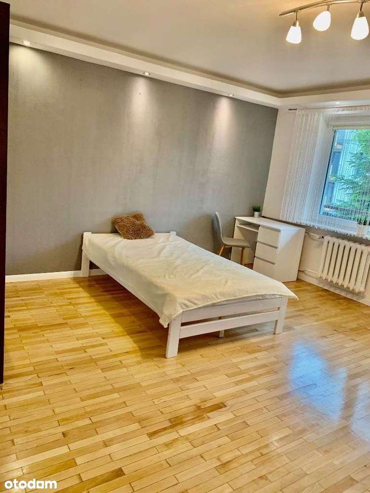 Duży pokój w centrum - obok Uniwersytetu Rz - Pełny obrazek: 4/19