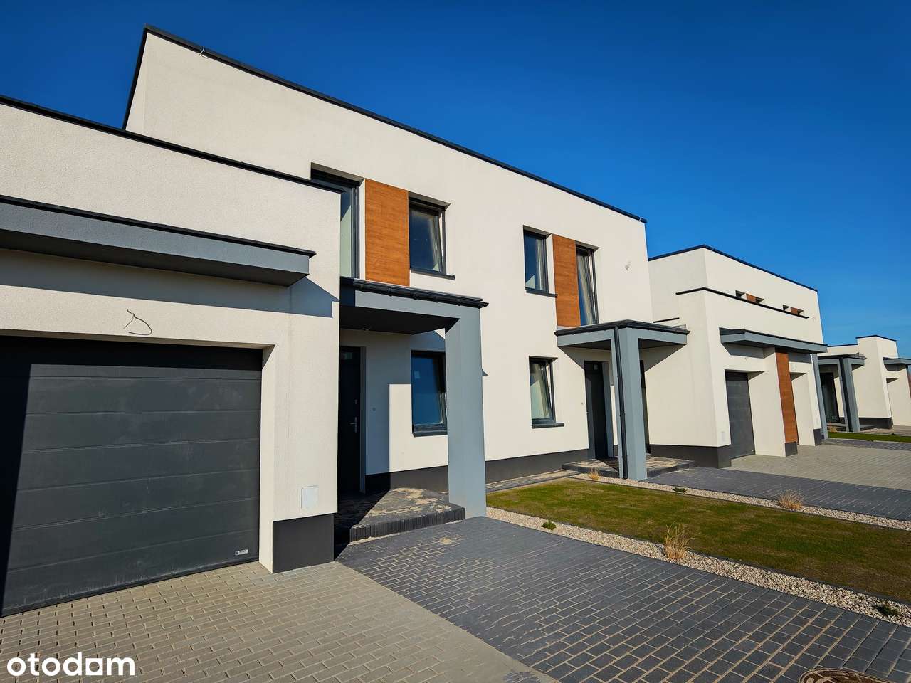 Gotowe domy w zabudowie szeregowej 110m2, 4 pokoje,Garaż, pompa ciepła-2