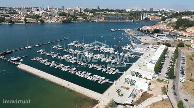 Moradia T3 com 3 pisos na Afurada c/ 3 suítes a 450m da DOURO MARINA-18