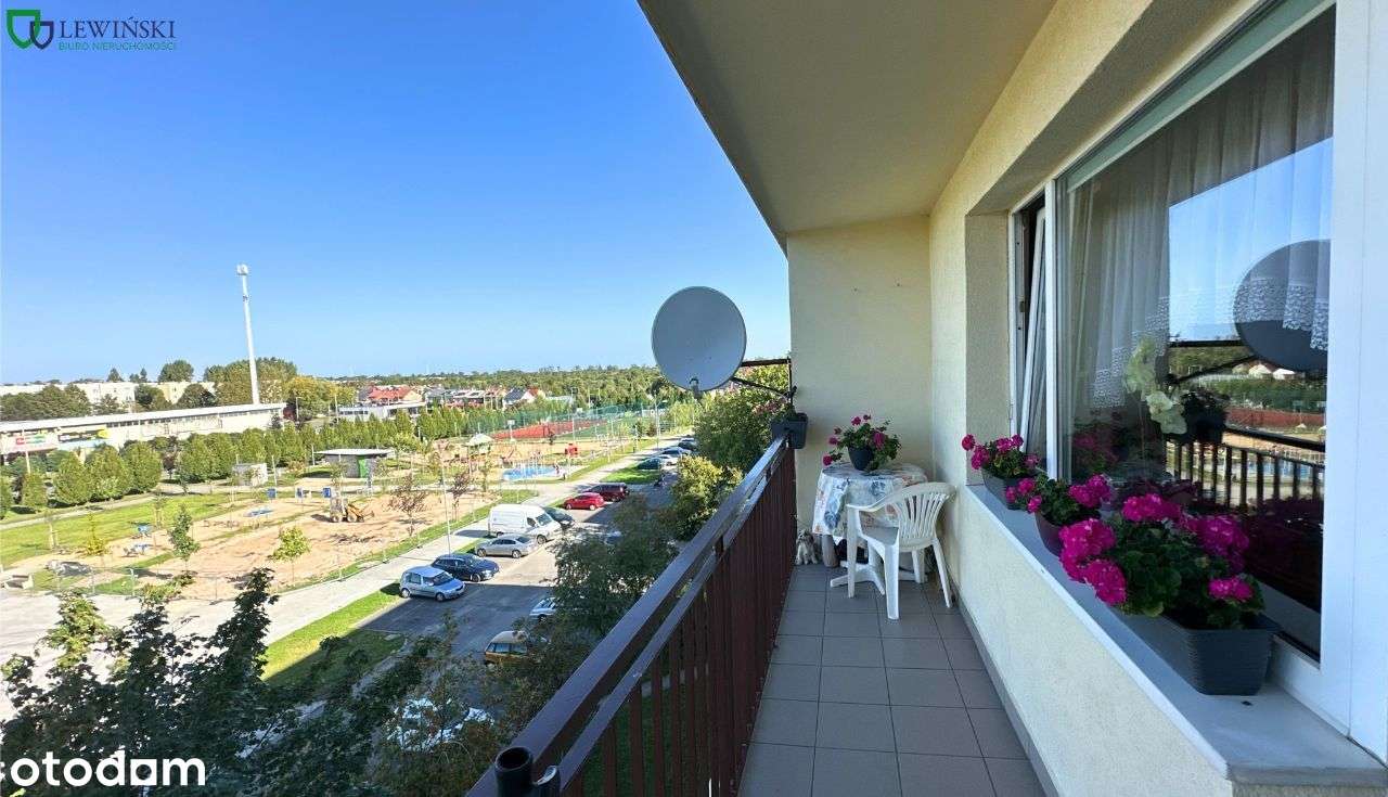 Komfortowe 3-pok. mieszkanie na Os. Niepodległości-16