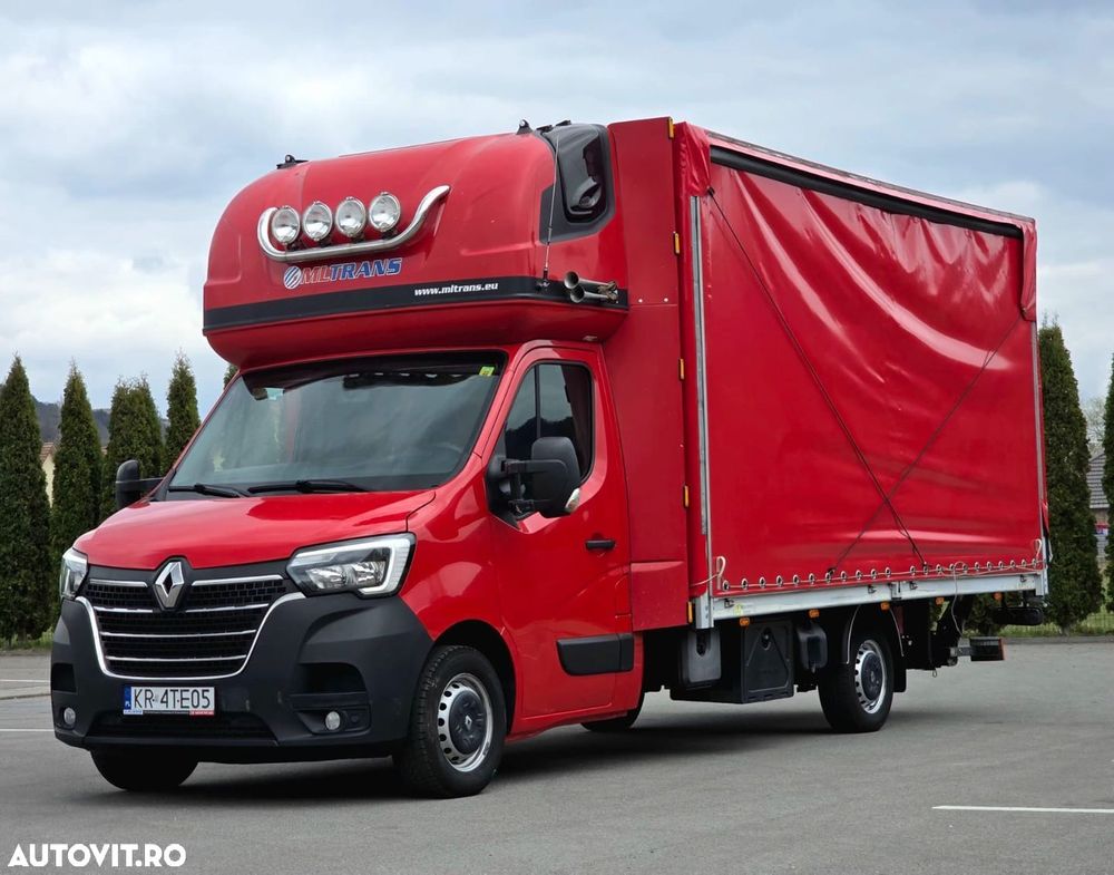 Renault Master 2021