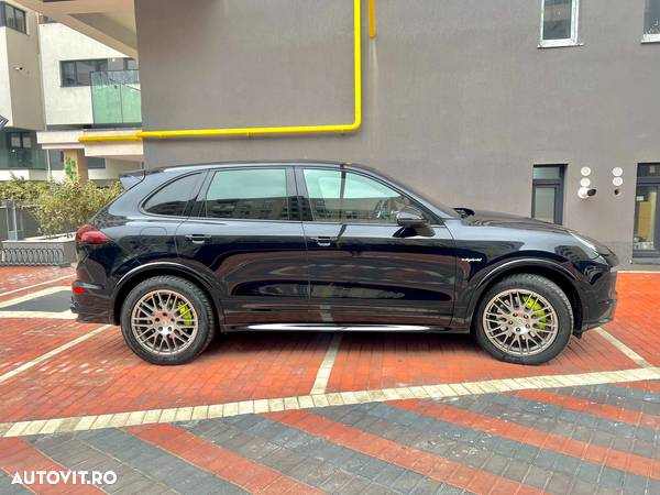 Porsche Cayenne S E-Hybrid Platinum Edition - 5