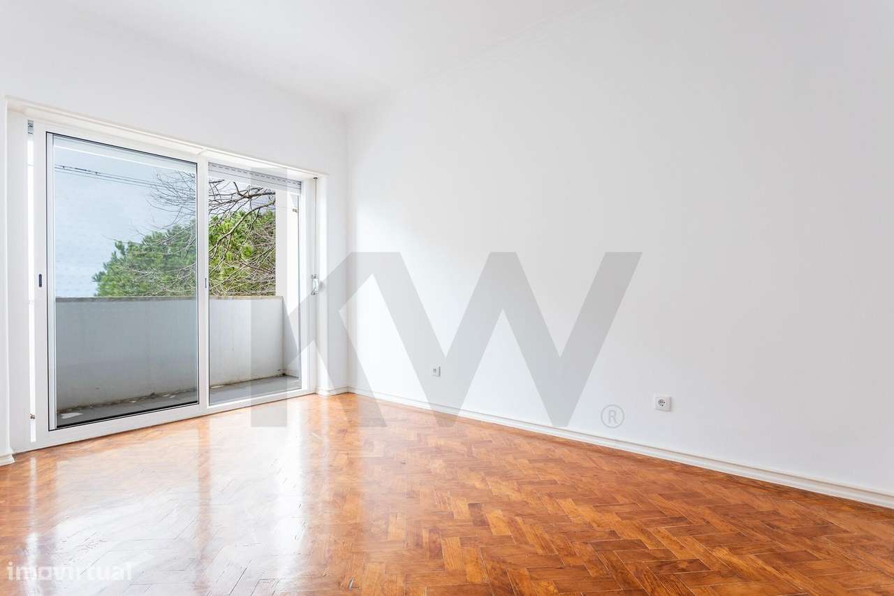 T1 remodelado em Campo de Ourique - Grande imagem: 2/18