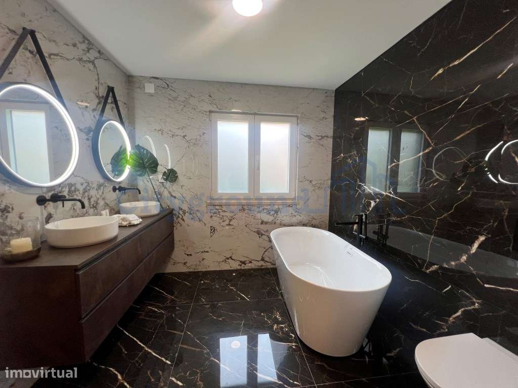 Moradia exclusiva V4 térrea na prestigiada Herdade da Aroeira - Grande imagem: 4/41