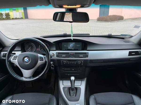 BMW Seria 3 - 21