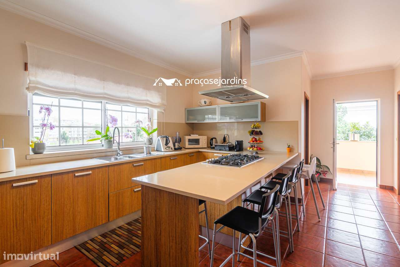 Moradia T5 vista castelo-10