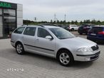 Skoda Octavia 1.8 T FSI Ambiente - 2