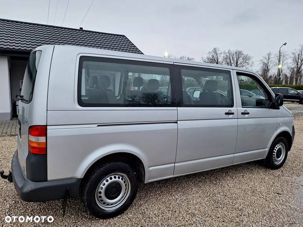 Volkswagen Transporter - 23