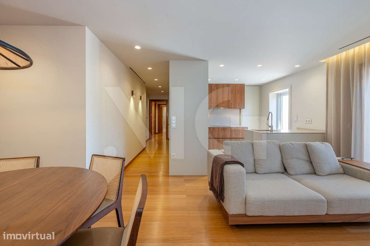 Penthouse T2 Matosinhos em Condomínio fechado com Garagem e Arrumos-7