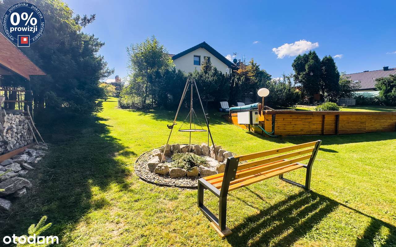 Zadbany rodzinny dom z basenem | Cieszyn Pastwiska.-1