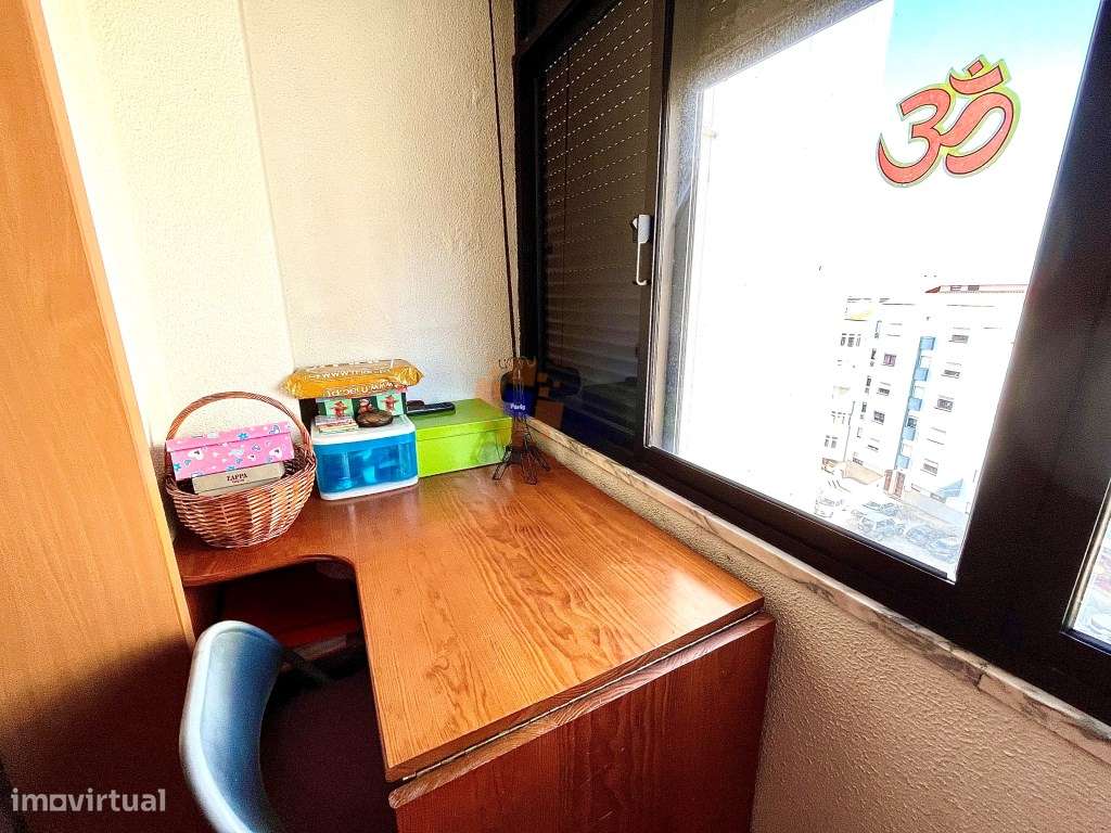 Apartamento T3 no coração do Feijó-21