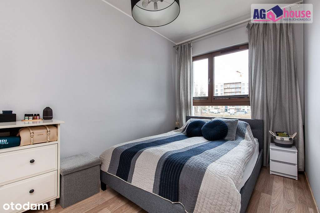 Nowoczesne dwa pokoje na Morenie z balkonem-3