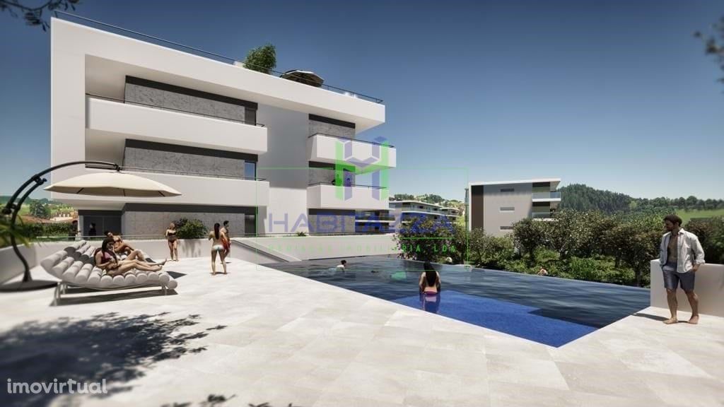 Apartamento de Luxo T3, com Piscina e Ginásio, numa zona calma de Port